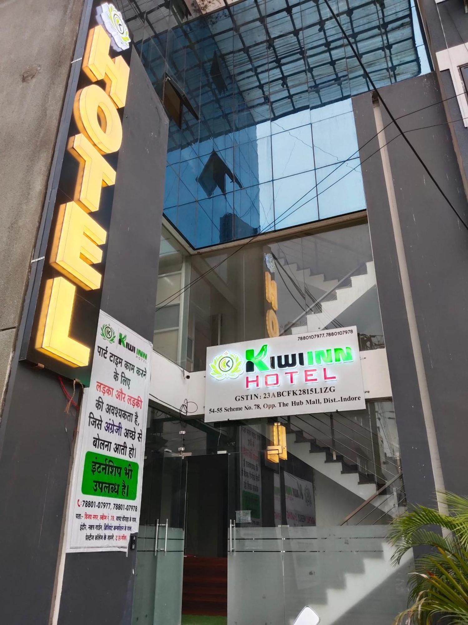 Hotel Kiwi Inn Vijaynagar Scheme 78 Индаур Экстерьер фото